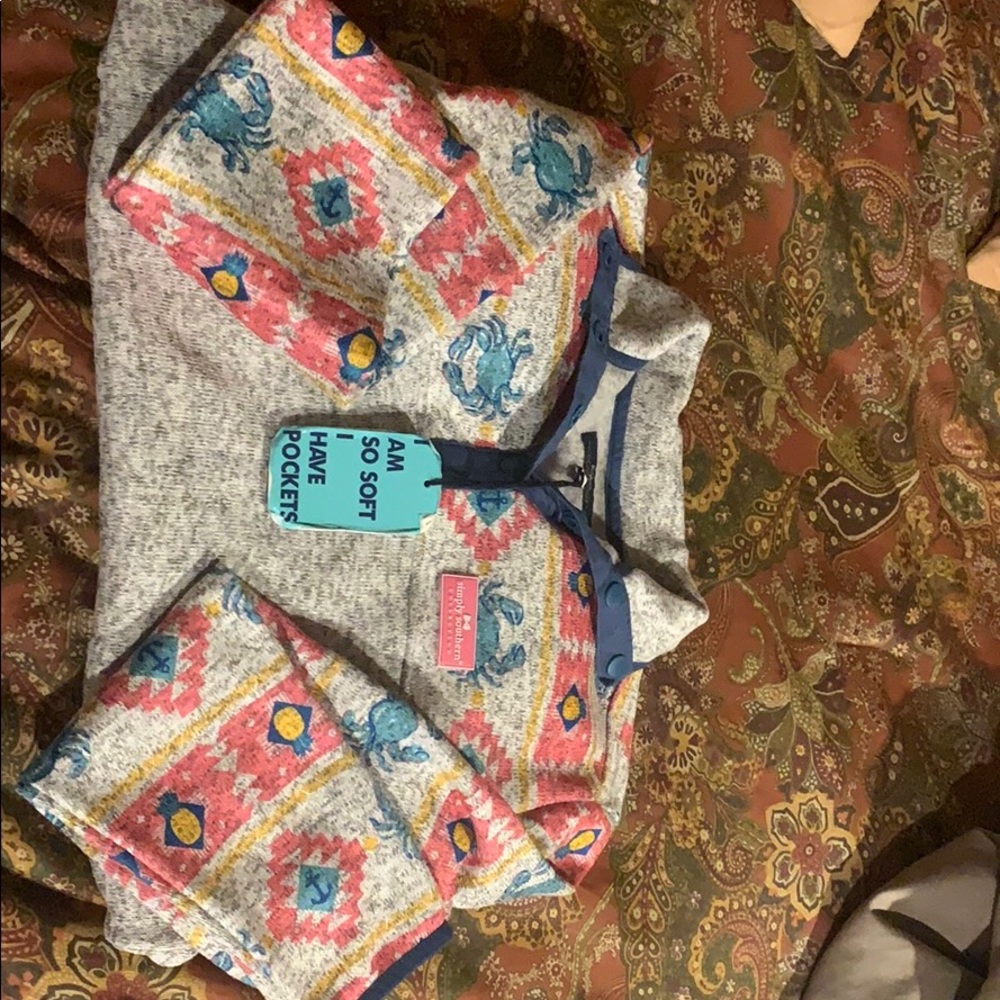 Simply southern pull over